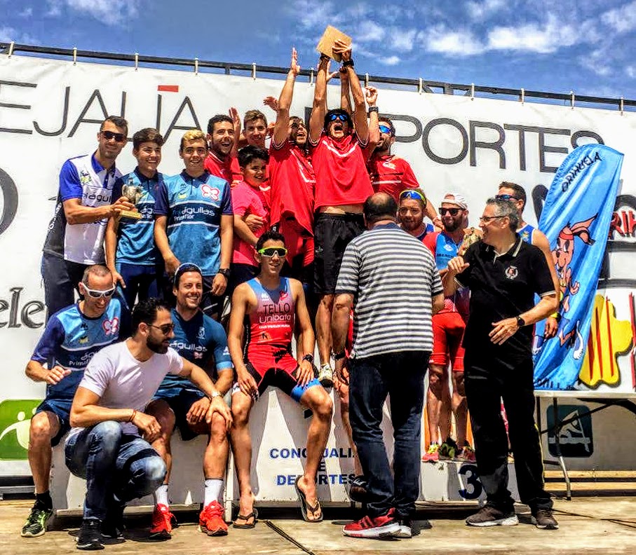 Campeones_por_clubes_en_VI_Triatln_Playas_de_Orihuela